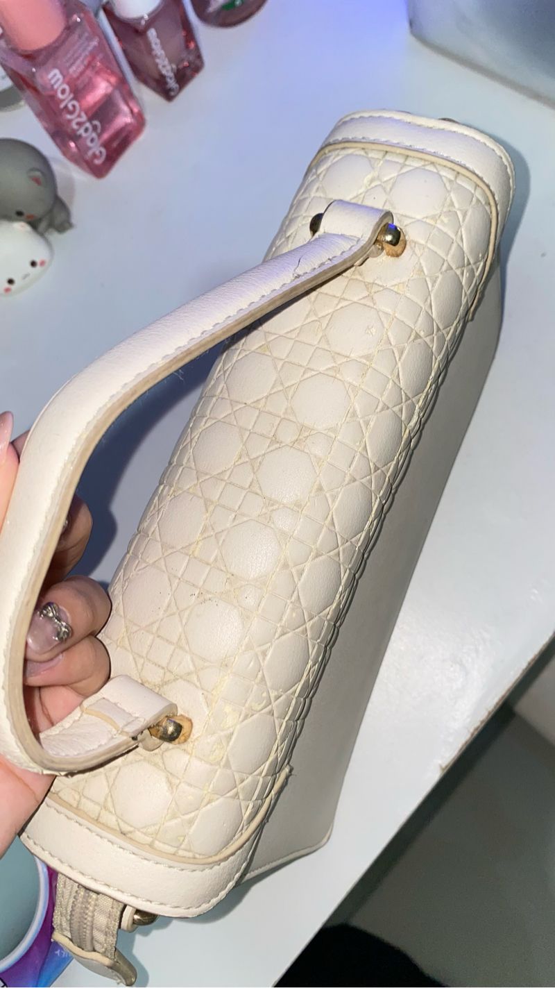 Elizabeth Luxury Wanita white photo 3