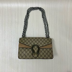 Tas Slempang Merk Gucci