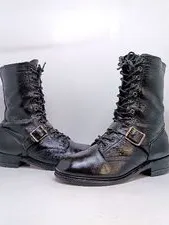 YUKETEN Sierra Wingtip Boots – Size 8 - Preloved