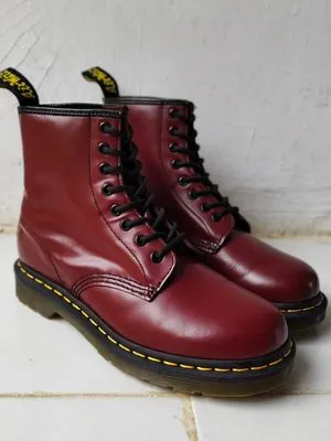 ［美品］UK5 Dr.Martens ADRIAN CHERRY RED 美品］UK5 Dr.Martens ADRIAN CHERRY RED Dr martens adrian