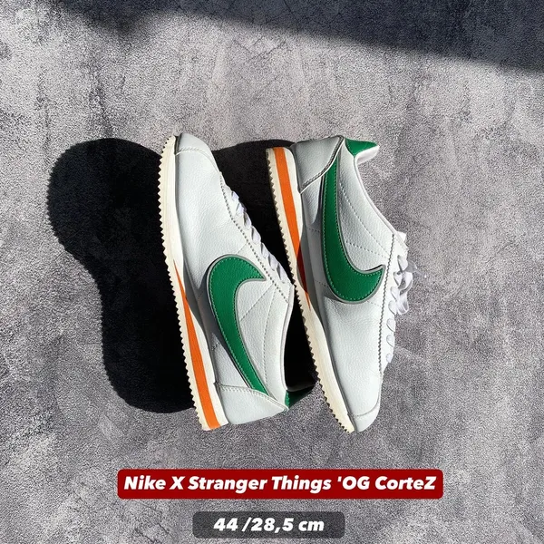 Nike Vintage Sneakers Pria white green photo 1