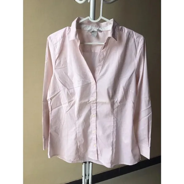 H&M Minimalist Casual Shirt Wanita tan pink photo 1