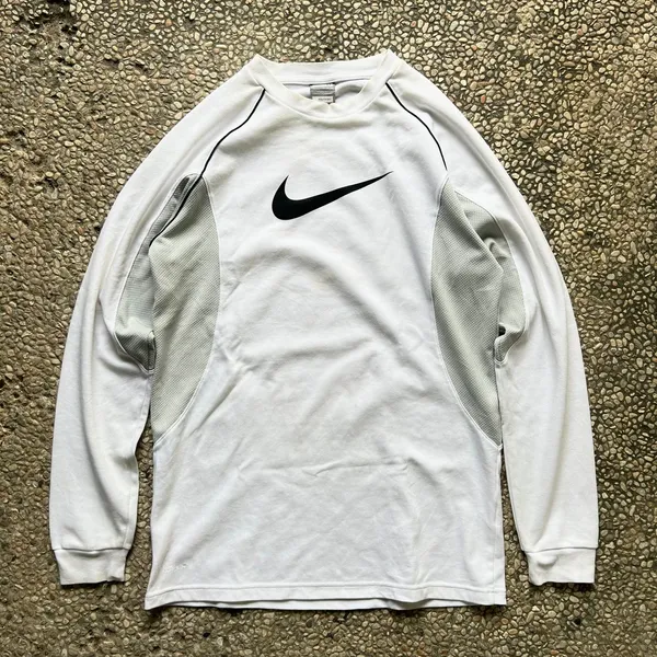 Nike Streetwear Sportswear T-shirt Pria white photo 1