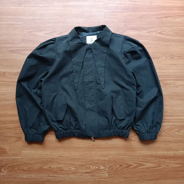 Issey Miyake Luxury Avant Garde Bomber jacket Wanita black photo 1
