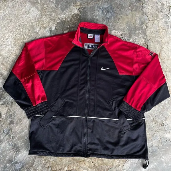 Nike Casual Fleece Pria red black photo 1