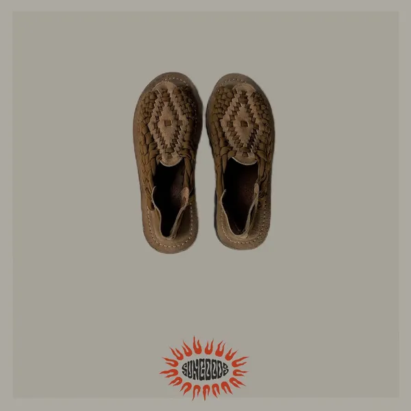 Indie Casual Sandals & slide Pria brown photo 1