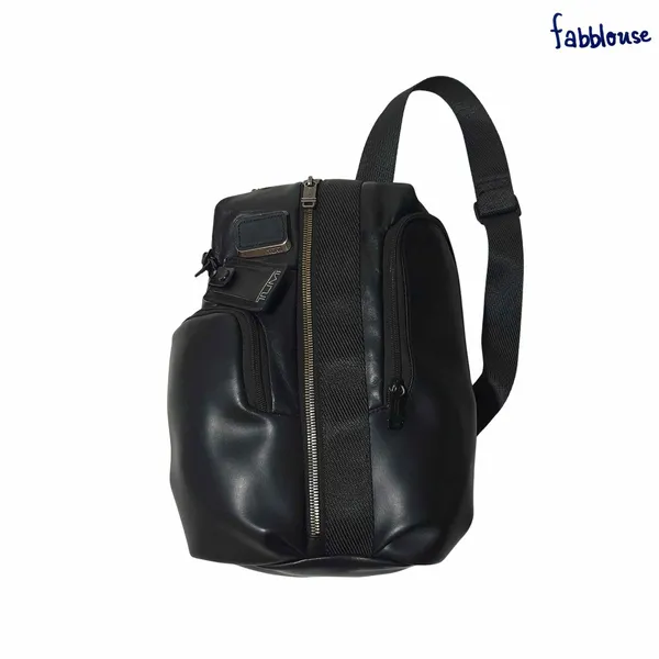 TUMI Luxury Minimalist Bag Pria black photo 1