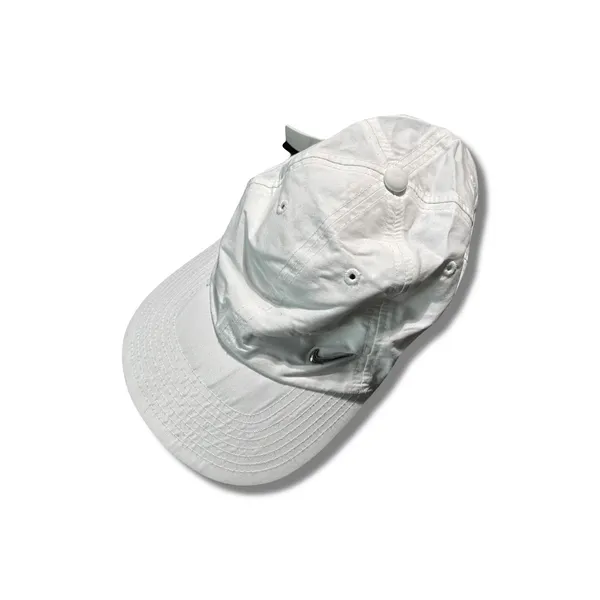 Nike Hat Wanita white photo 1