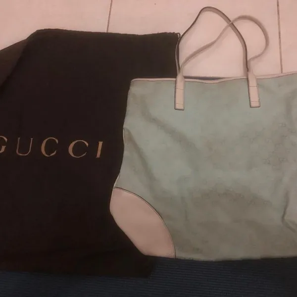 Blue sky tote Gucci. Authentic. All photo 1