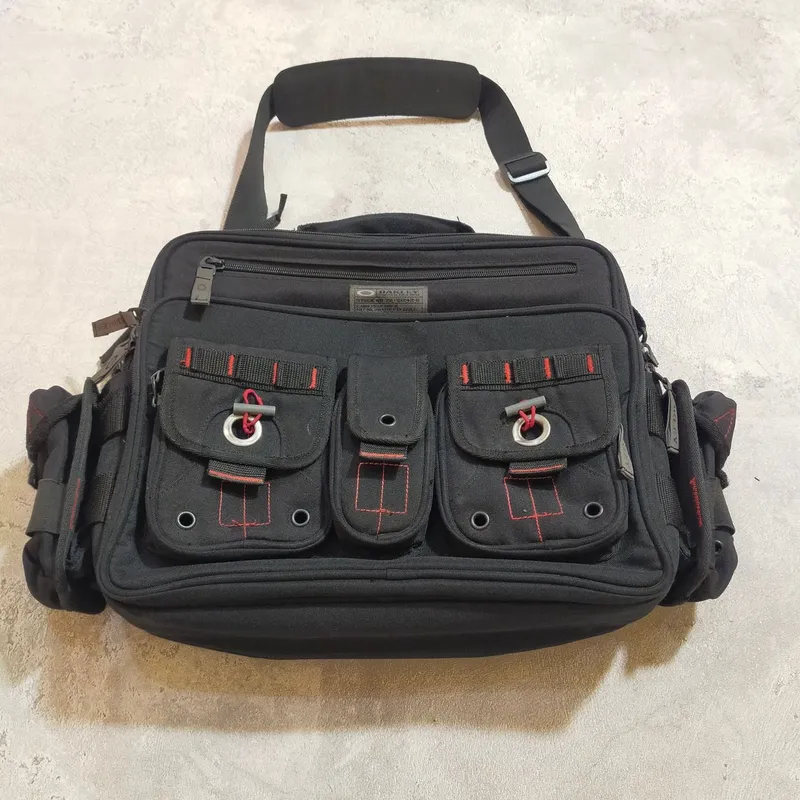 00's OAKLEY tactical field gear bag y2k
