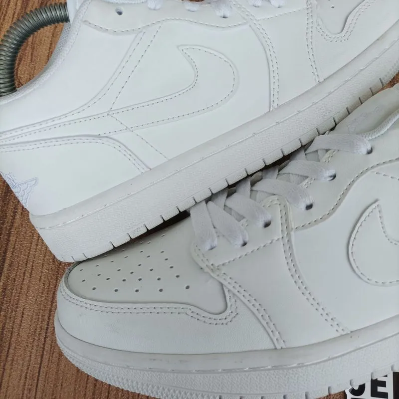 White Shoes Low Top Jordans White Nike Air Jordan Casual Sneakers