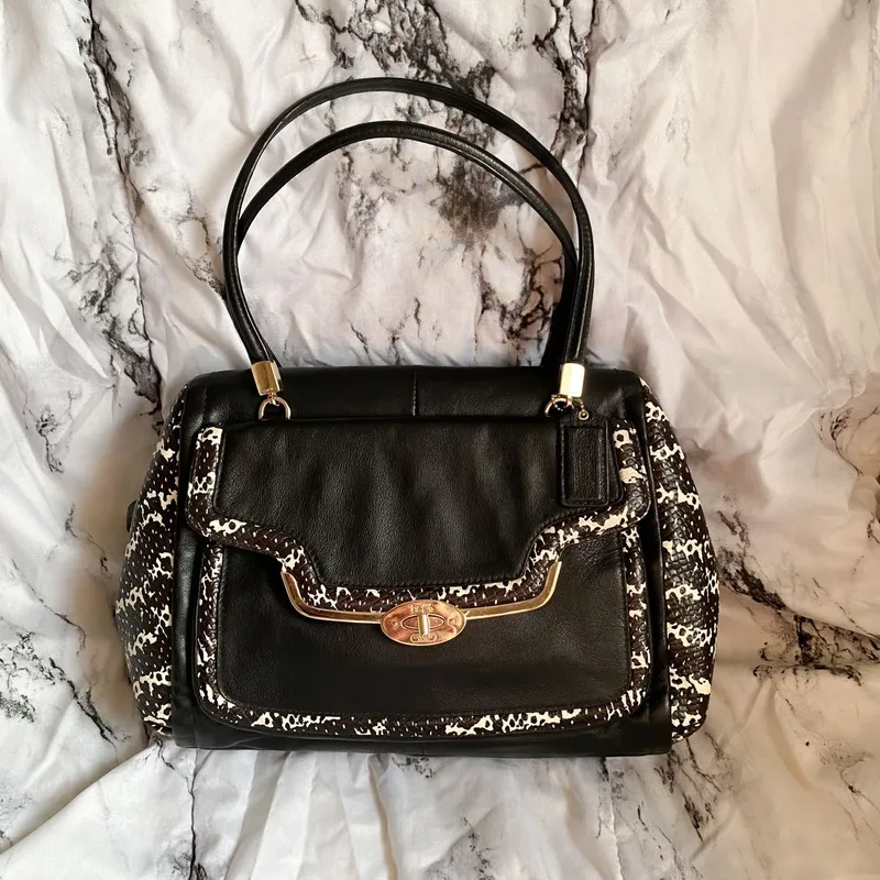 Coach The Preloved Bag Handbag Coach Preloved Coach Vintage Casual