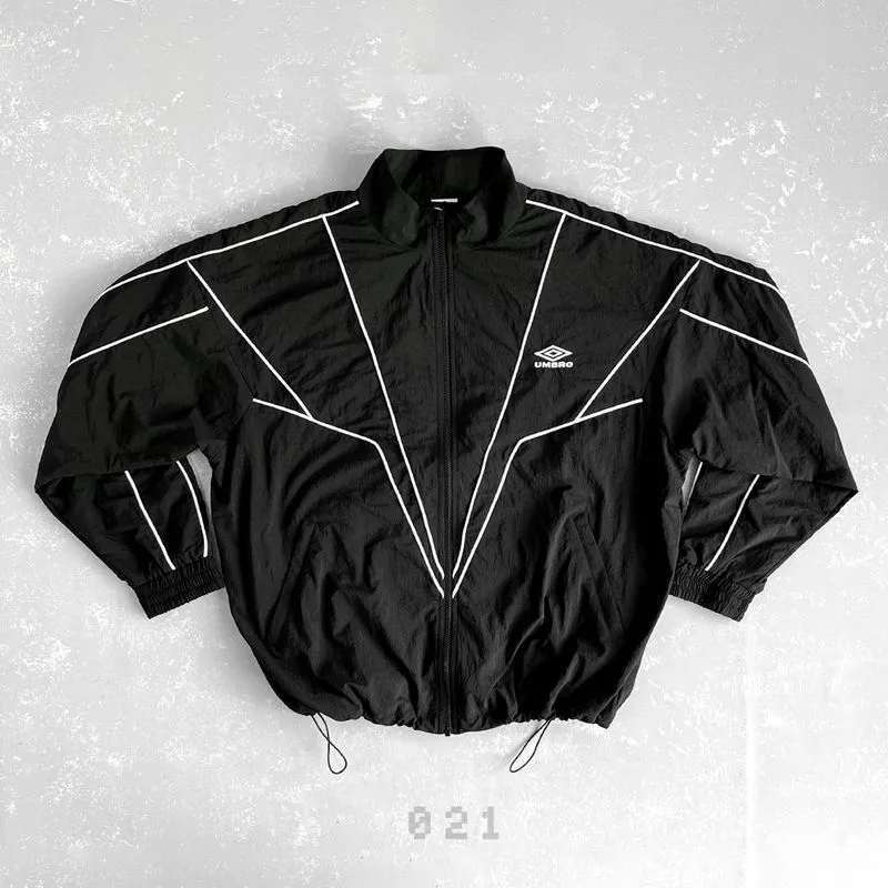 Umbro Men's White & Black Track Jacket - Preloved