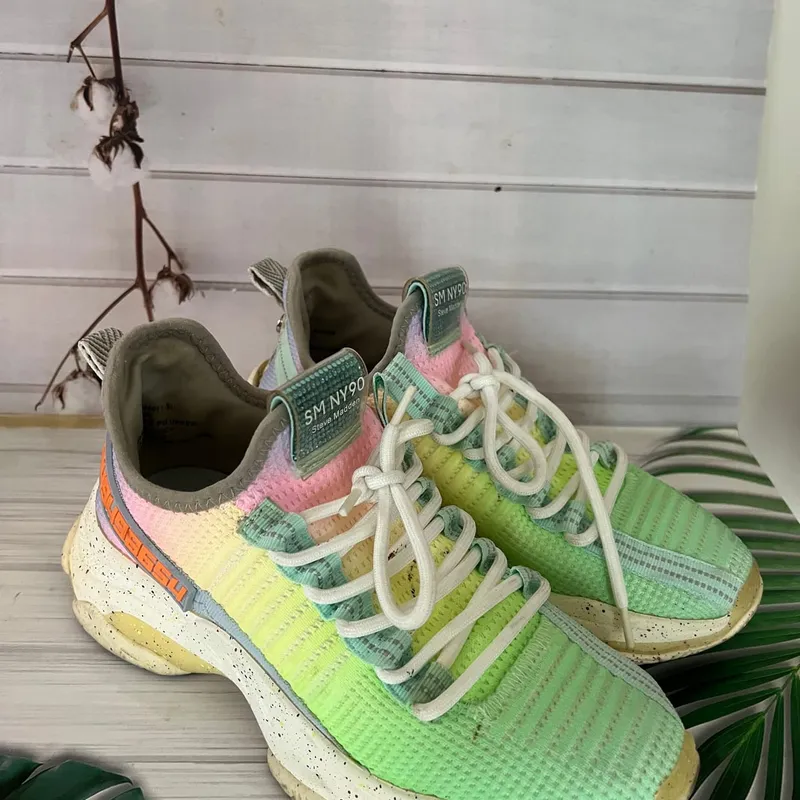 steve madden flyknit sneakers