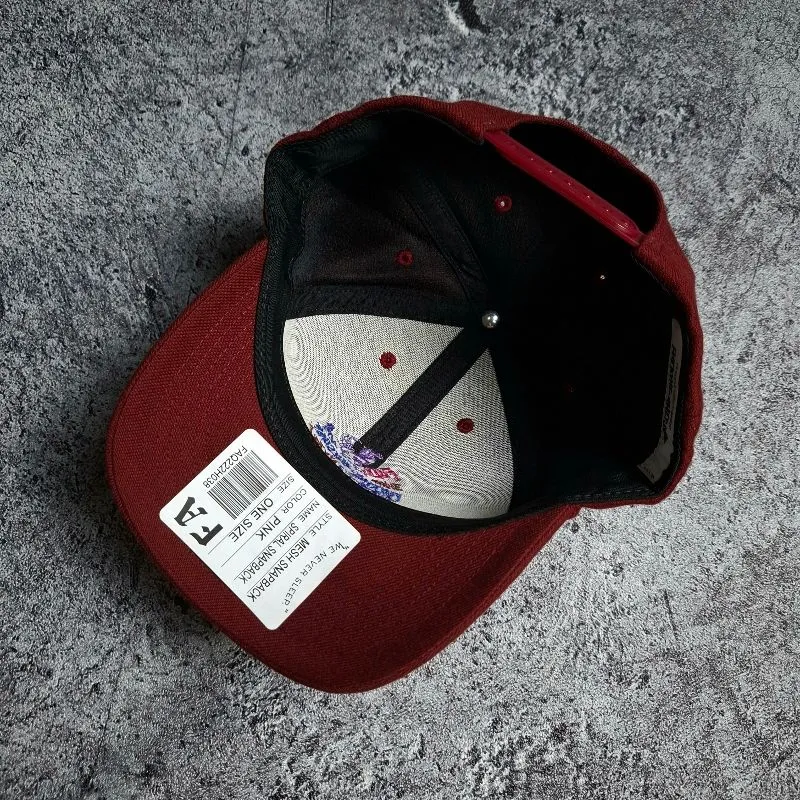 【FUCKING AWESOME】 THREE SPIRAL SNAPBACK MAROON FUCKING AWESOME - Three Spiral Snapback Hat Maroon – Deli