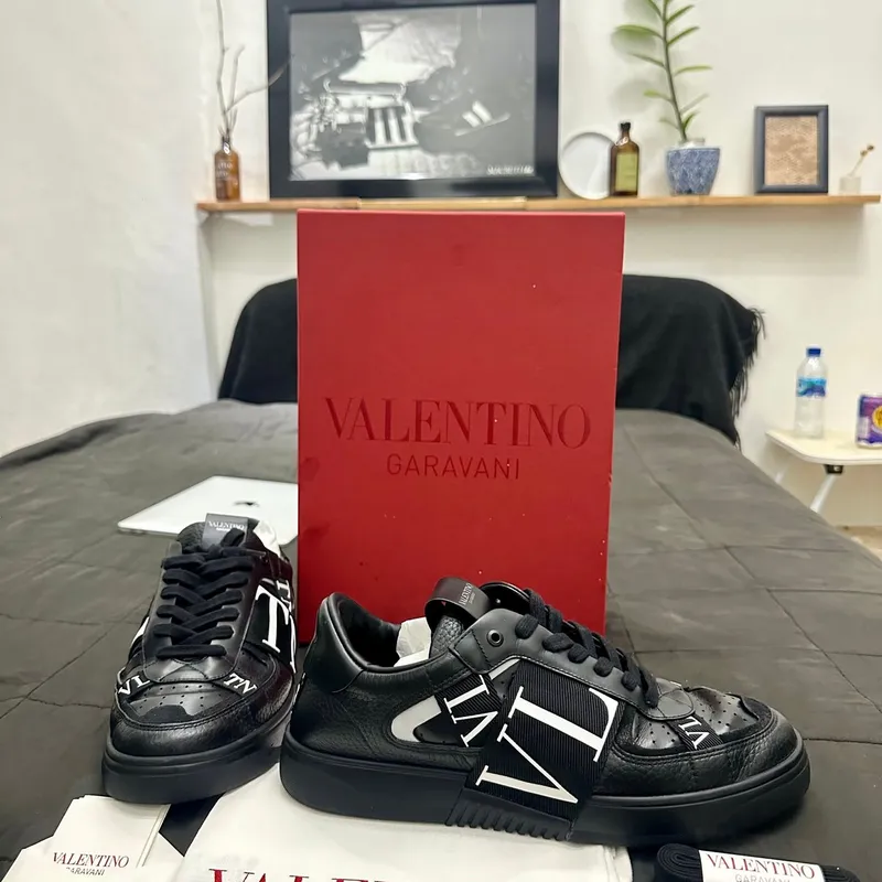 Valentino garavani shoes outlet on sale