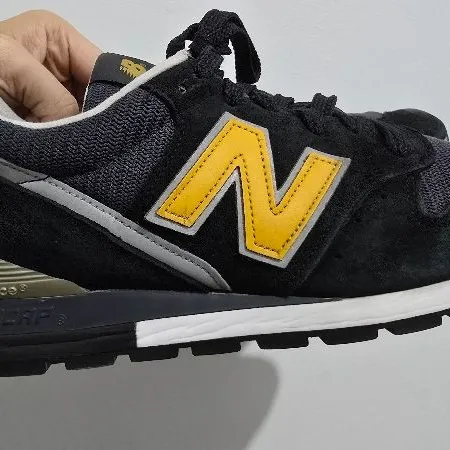 sepatu new balance 997 yellow black Sepatu New Balance NB 996 USA Black