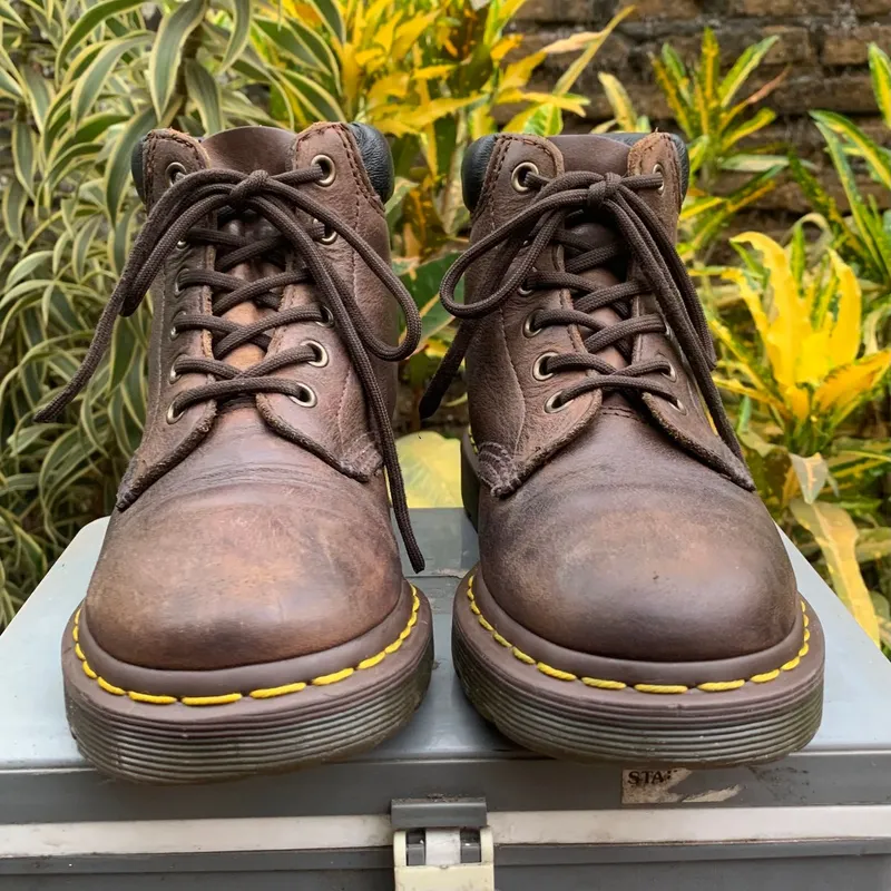 Sepatu Dr Martens Eye Boot Brown Martens Vintage Casual Boots Pria