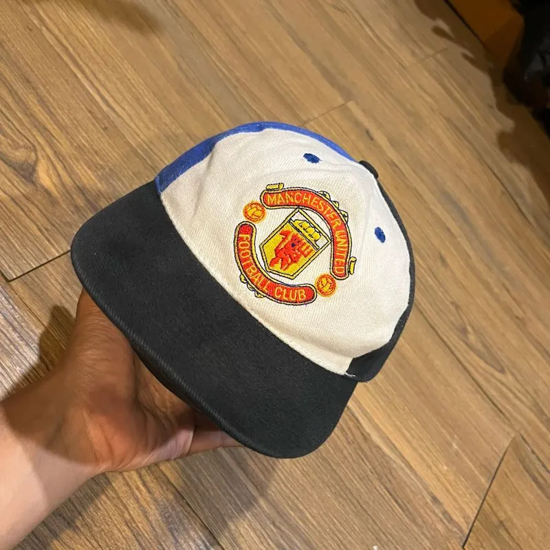 Manchester United MU x Umbro 1990s Vintage Caps for Boys