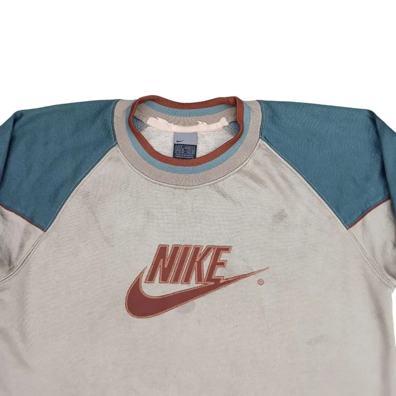 Nike multicolor sweater 2025