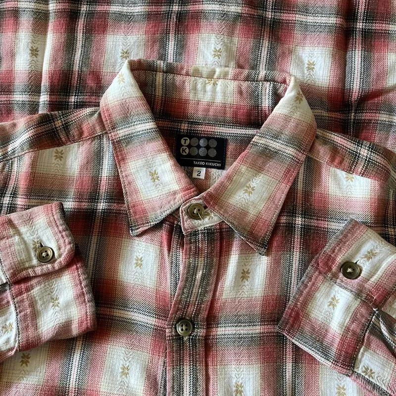 Takeo Kikuchi Vintage Y2K Casual shirt Pria white red - Preloved