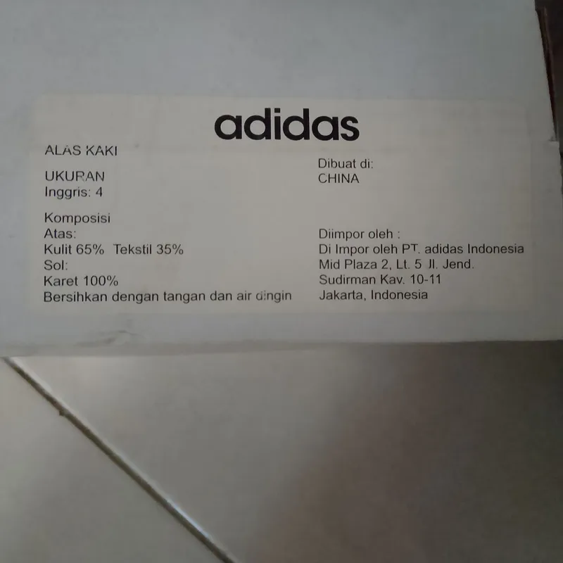 adidas mid plaza