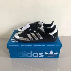 Adidas Streetwear Casual Sneakers Pria silver black
