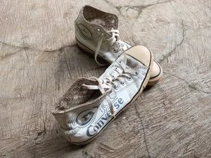 Converse Vintage Streetwear Sneakers Pria white