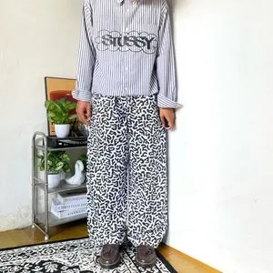 BAGGY LEOPARD WHITE PATRENT‼️