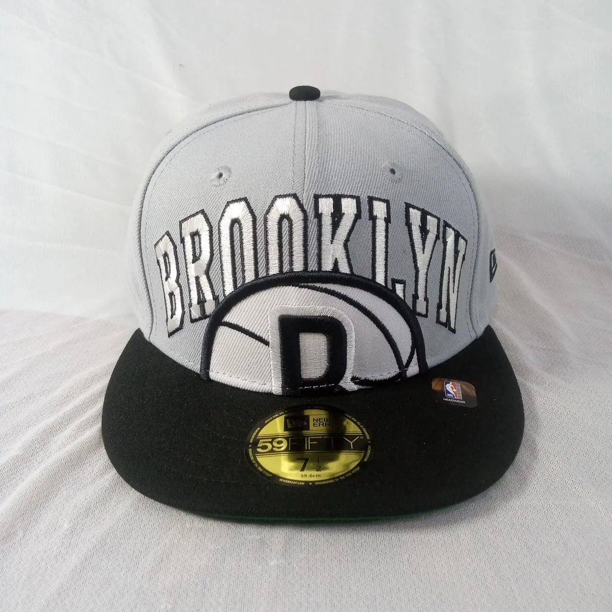 New Era Streetwear Sportswear Hat Pria black gray