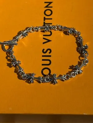 Bracelets chrome heart