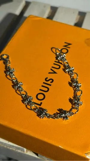 Bracelet chrome heart