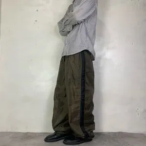 track pants stripe