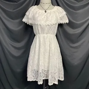 LAGENI FUSHI FLOWER LACE OFF SHOULDER PEPLUM FAIRY DRESS