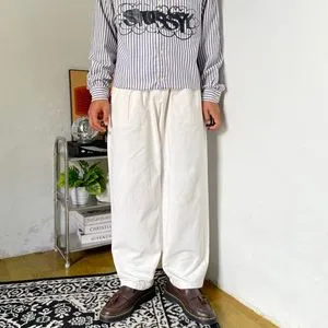 UNIQLO WHITE JEANS BAGGY FIT