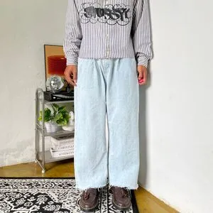 Light blue baggy jeans by Seoul