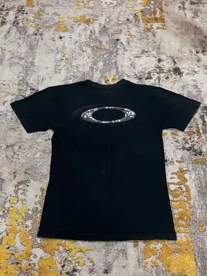 Oakley Center Graphic