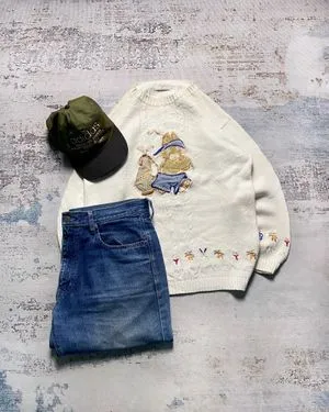 CONNIE HIIS RABBITS GRAPHIC KNIT SWEATER