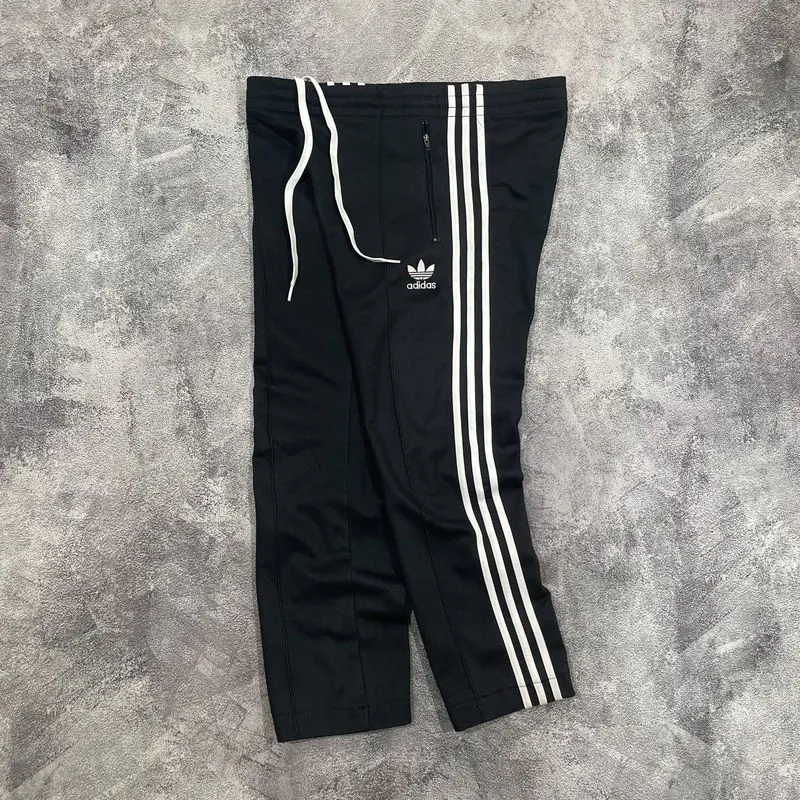 ADIDAS EUROPA TRACKPANTS HITAM photo 1