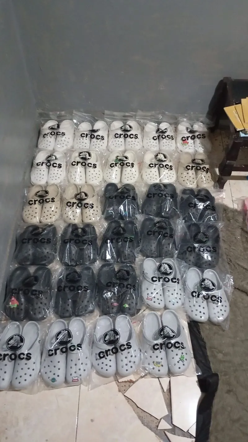 Crocs Classic  photo 1