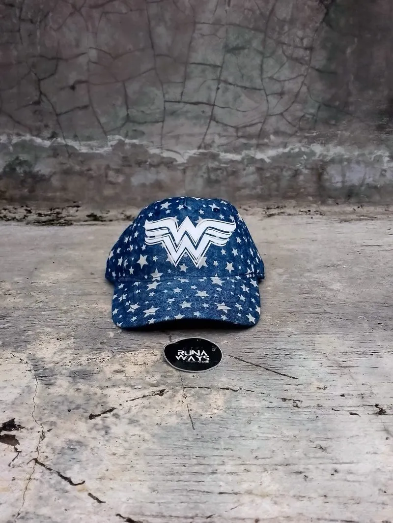 YOUNG GIRL'S WONDER WOMAN DC HERO LOGO HAT photo 1