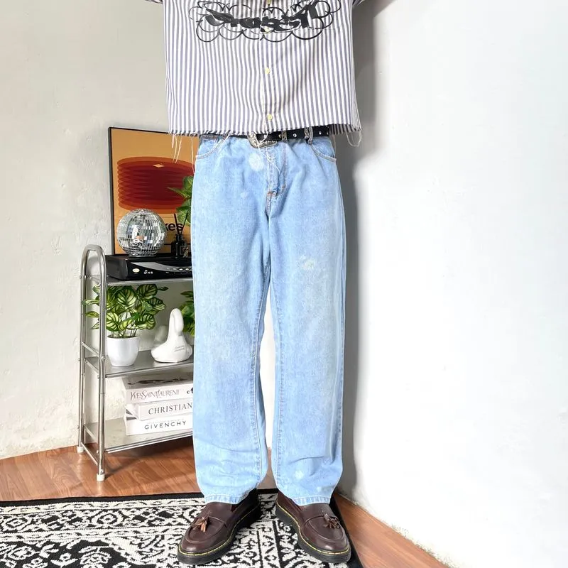 Lighting blue denim straight fit photo 1