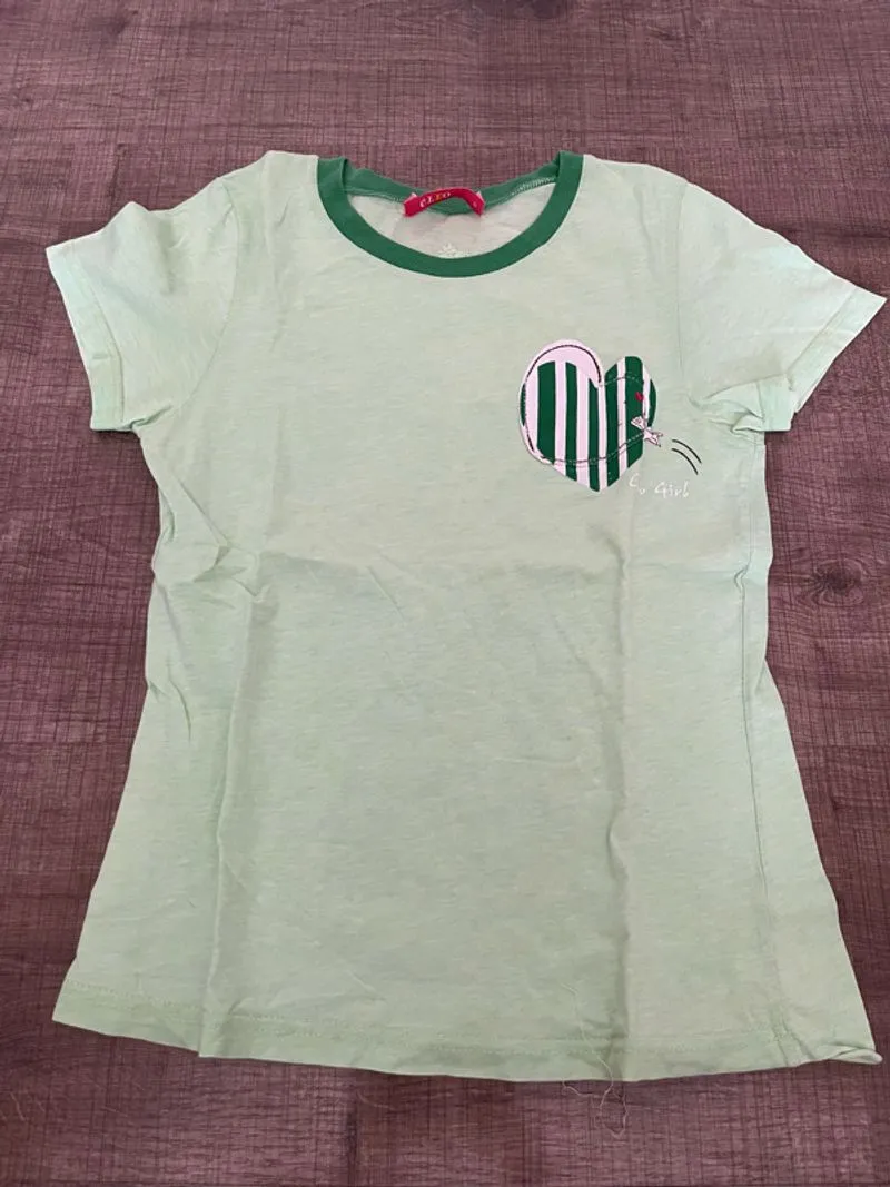 Kaos heart hijau photo 1