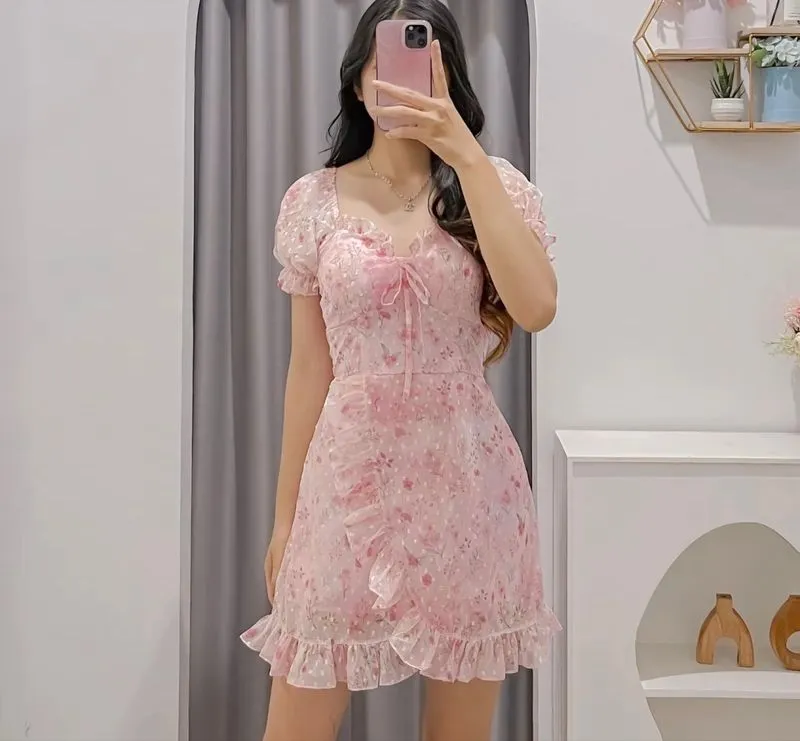Loretta dress photo 1