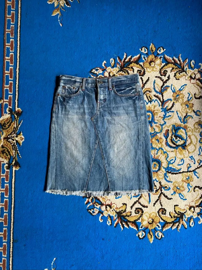 GAP 1969 Raw Hem Fly Buttons Denim Skirt photo 1