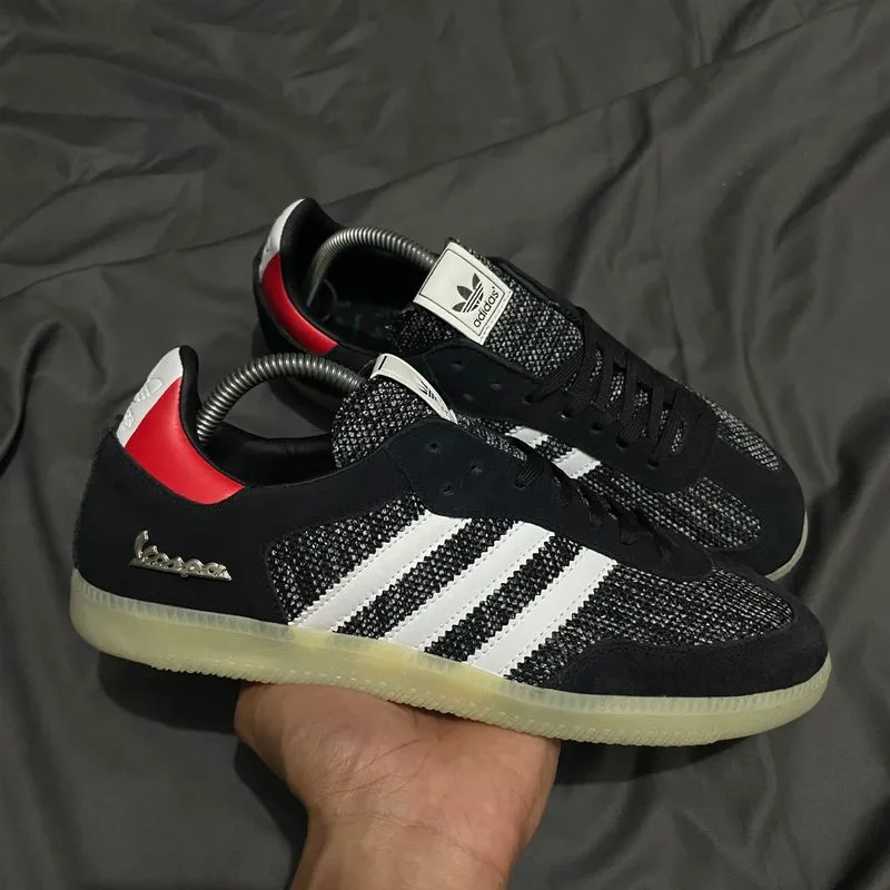 Adidas Indie Casual Sneakers Pria black blue photo 1
