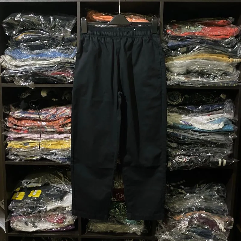Celana chino GU - Size M fit 32 - Anklepants hitam black photo 1
