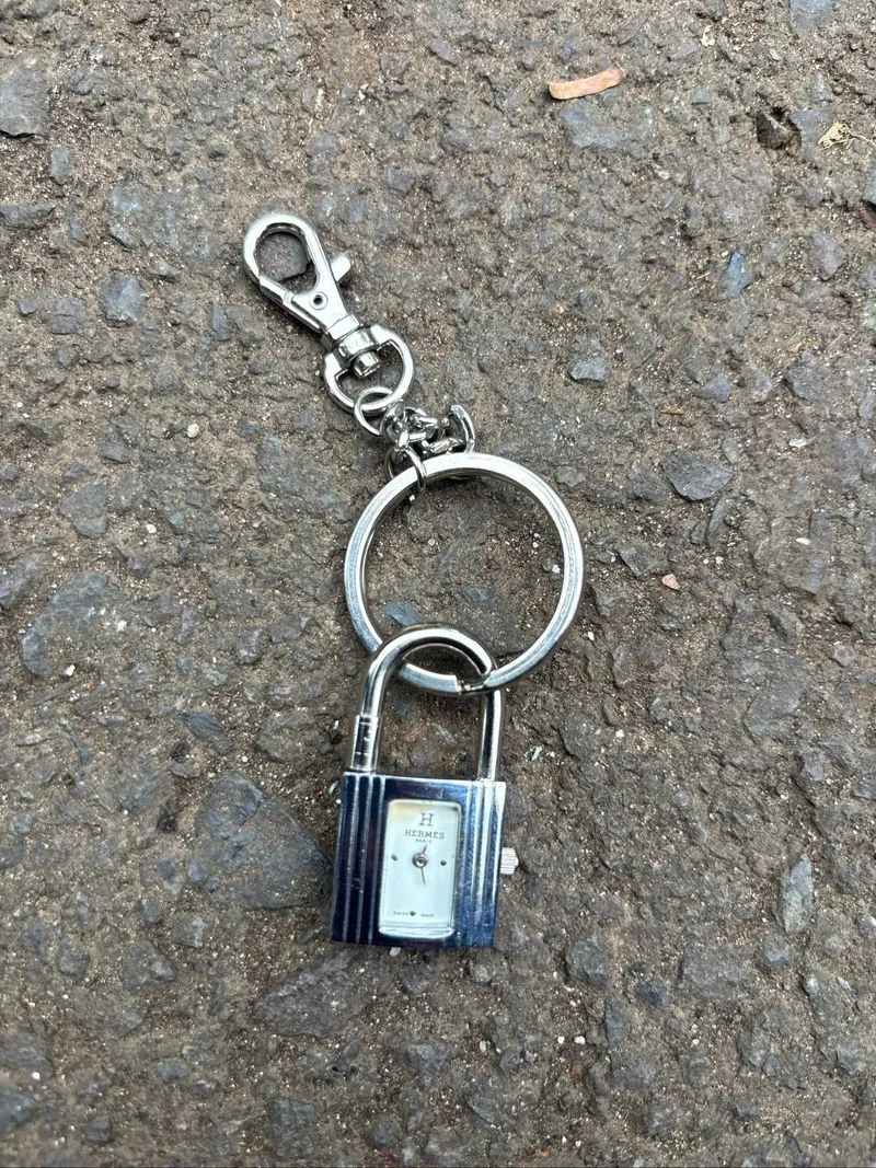 HERMES KEYCHAIN / GANTUNGAN KUNCI VTG photo 1