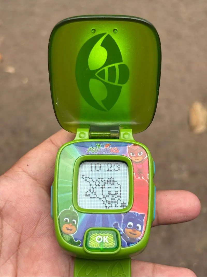 V-TECH PJ MASKS SUPER GEKKO LEARNING WATCH photo 1
