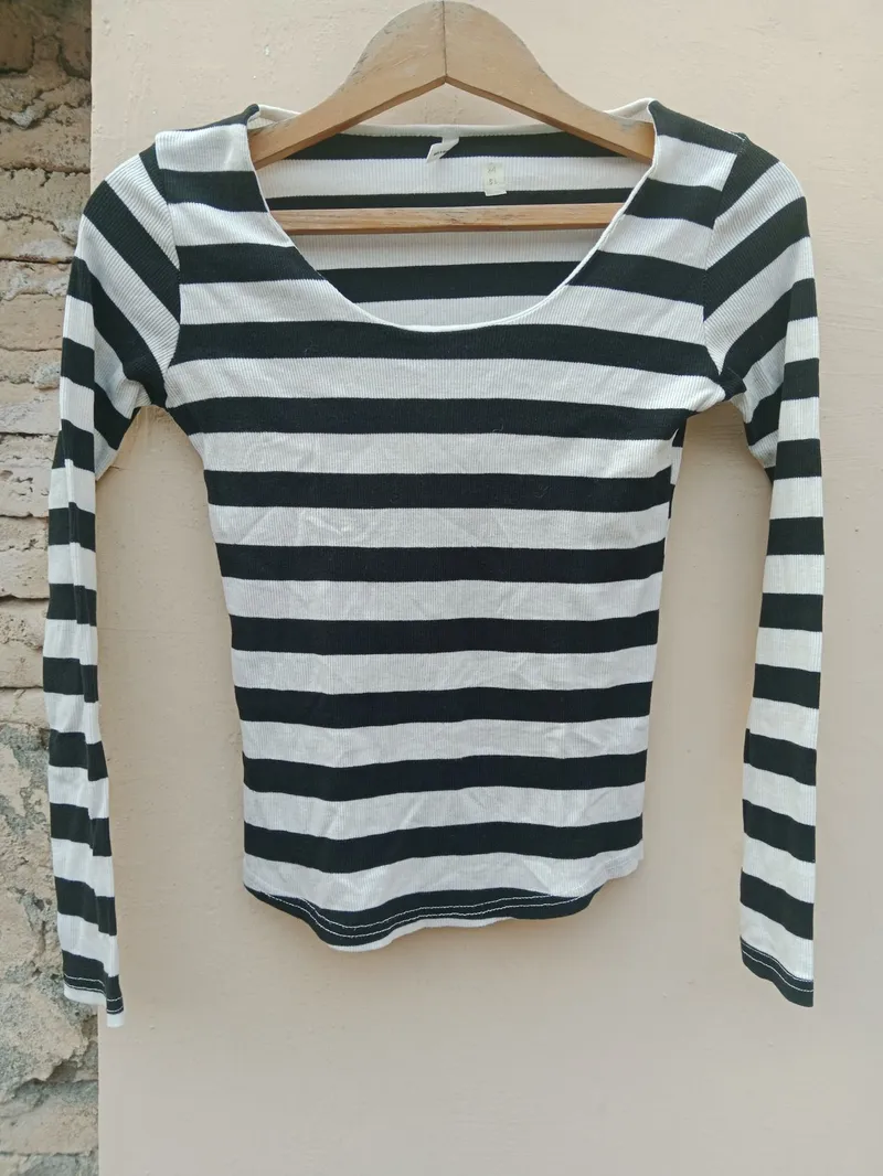 Casual T-shirt Wanita white black photo 1